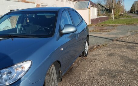 Hyundai Elantra IV, 2009 год, 680 000 рублей, 2 фотография