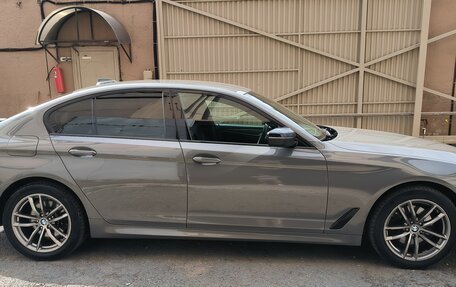 BMW 5 серия, 2021 год, 4 800 000 рублей, 3 фотография