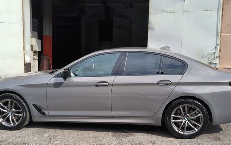 BMW 5 серия, 2021 год, 4 800 000 рублей, 6 фотография