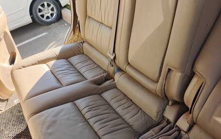 Toyota Land Cruiser 100 рестайлинг 2, 2002 год, 1 750 000 рублей, 21 фотография