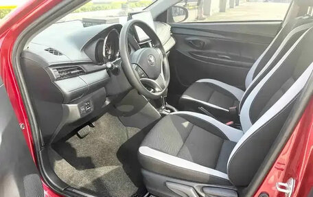Toyota Yaris XP150 рестайлинг, 2022 год, 1 218 040 рублей, 7 фотография