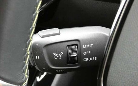 Peugeot 208 II, 2023 год, 1 325 002 рублей, 8 фотография