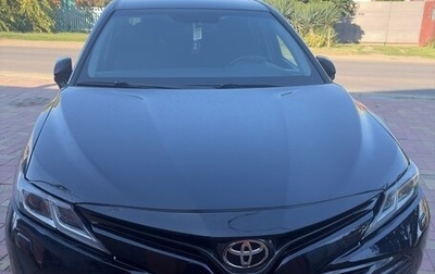 Toyota Camry, 2019 год, 2 750 000 рублей, 1 фотография