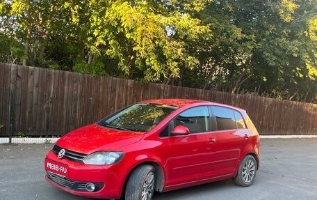 Volkswagen Golf VI, 2011 год, 650 000 рублей, 1 фотография