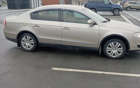 Volkswagen Passat B6, 2005 год, 650 000 рублей, 1 фотография