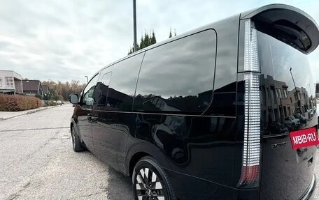 Hyundai Staria, 2023 год, 3 990 000 рублей, 9 фотография