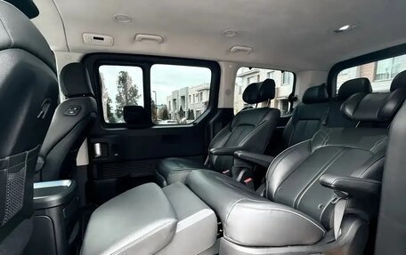 Hyundai Staria, 2023 год, 3 990 000 рублей, 13 фотография