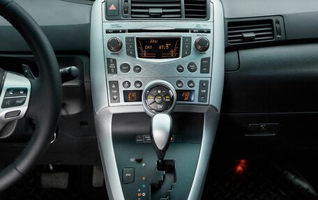 Toyota Verso I, 2010 год, 838 000 рублей, 13 фотография