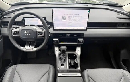 Toyota RAV4, 2026 год, 4 200 000 рублей, 7 фотография