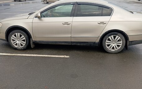 Volkswagen Passat B6, 2005 год, 650 000 рублей, 6 фотография