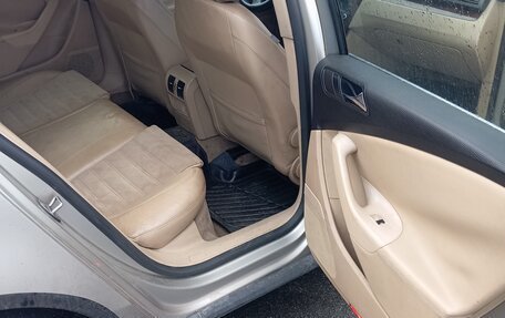 Volkswagen Passat B6, 2005 год, 650 000 рублей, 10 фотография