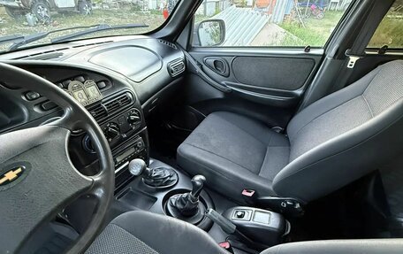 Chevrolet Niva I рестайлинг, 2007 год, 230 000 рублей, 7 фотография