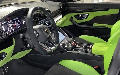 Lamborghini Urus I, 2022 год, 27 000 000 рублей, 5 фотография