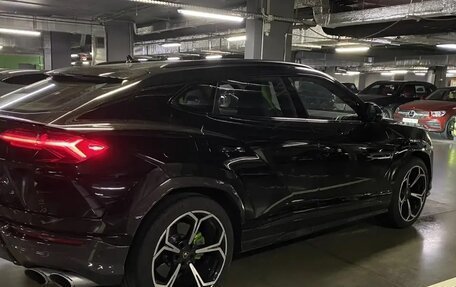 Lamborghini Urus I, 2022 год, 27 000 000 рублей, 4 фотография