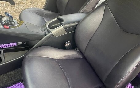 Toyota Prius, 2013 год, 950 000 рублей, 4 фотография