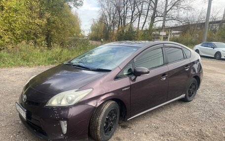 Toyota Prius, 2013 год, 950 000 рублей, 29 фотография