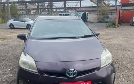 Toyota Prius, 2013 год, 950 000 рублей, 26 фотография