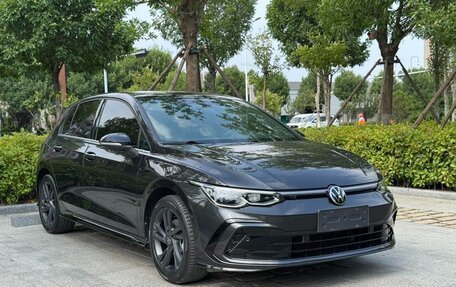 Volkswagen Golf VIII, 2022 год, 1 564 000 рублей, 3 фотография