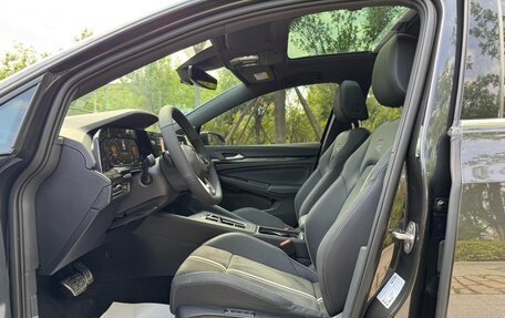 Volkswagen Golf VIII, 2022 год, 1 564 000 рублей, 8 фотография