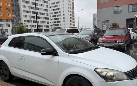 KIA cee'd I рестайлинг, 2011 год, 680 000 рублей, 1 фотография