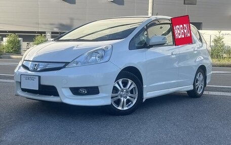 Honda Fit Shuttle I рестайлинг, 2014 год, 685 000 рублей, 2 фотография