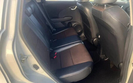 Honda Fit Shuttle I рестайлинг, 2014 год, 685 000 рублей, 13 фотография