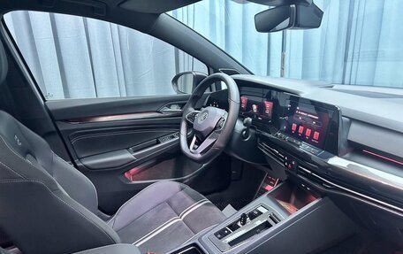Volkswagen Golf VIII, 2022 год, 1 540 000 рублей, 10 фотография