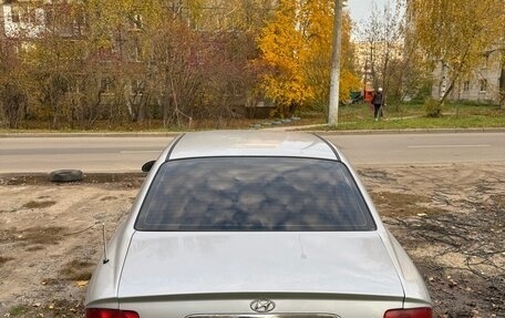 Hyundai Sonata IV рестайлинг, 2004 год, 85 000 рублей, 4 фотография