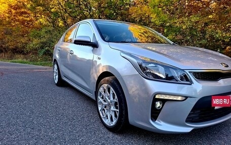 KIA Rio IV, 2018 год, 1 520 000 рублей, 2 фотография