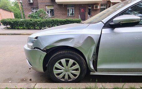 Volkswagen Jetta VI, 2014 год, 820 000 рублей, 2 фотография