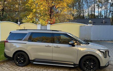 KIA Carnival, 2024 год, 4 900 000 рублей, 4 фотография