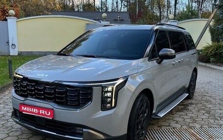 KIA Carnival, 2024 год, 4 900 000 рублей, 6 фотография