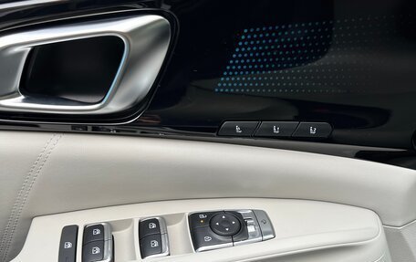 KIA Carnival, 2024 год, 4 900 000 рублей, 21 фотография