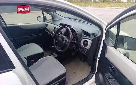 Toyota Vitz, 2013 год, 720 000 рублей, 7 фотография
