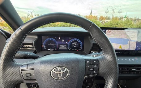 Toyota Camry, 2024 год, 3 850 000 рублей, 7 фотография