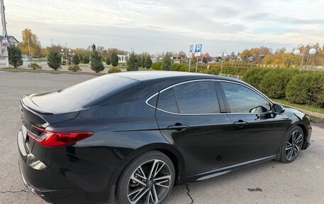 Toyota Camry, 2024 год, 3 850 000 рублей, 5 фотография