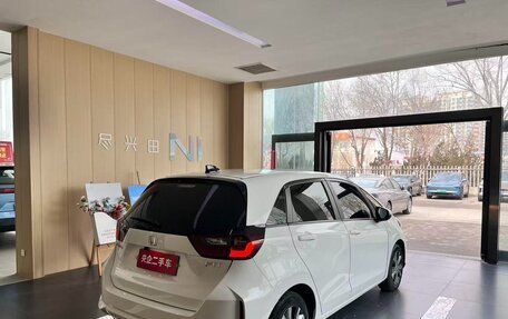 Honda Fit, 2023 год, 980 000 рублей, 4 фотография