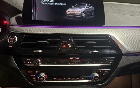 BMW 5 серия, 2019 год, 3 670 000 рублей, 10 фотография