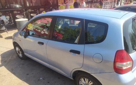 Honda Jazz I рестайлинг, 2003 год, 490 000 рублей, 3 фотография