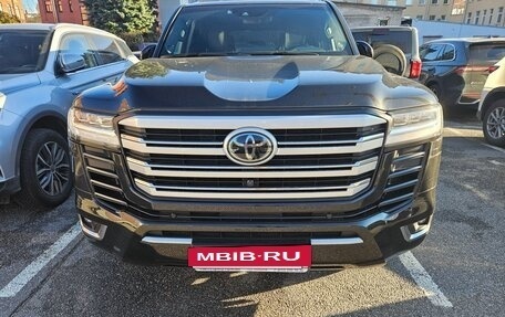 Toyota Land Cruiser, 2023 год, 10 800 000 рублей, 13 фотография