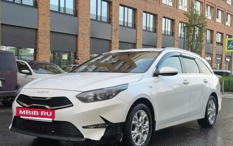 KIA cee'd III, 2022 год, 1 750 000 рублей, 16 фотография