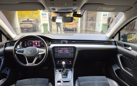 Volkswagen Passat B8 рестайлинг, 2020 год, 2 580 000 рублей, 18 фотография