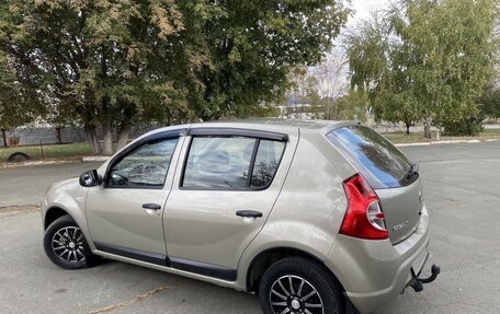 Renault Sandero I, 2012 год, 725 000 рублей, 5 фотография