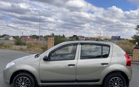 Renault Sandero I, 2012 год, 725 000 рублей, 3 фотография