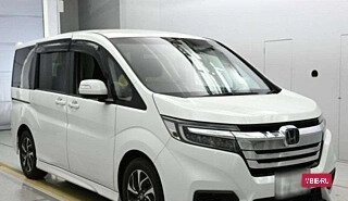 Honda Stepwgn IV, 2021 год, 1 900 000 рублей, 4 фотография