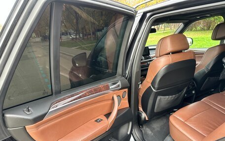 BMW X5, 2011 год, 2 000 000 рублей, 13 фотография