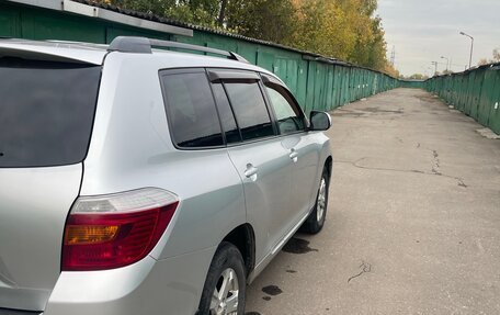 Toyota Highlander III, 2009 год, 1 690 000 рублей, 11 фотография