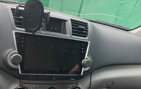 Toyota Highlander III, 2009 год, 1 690 000 рублей, 28 фотография