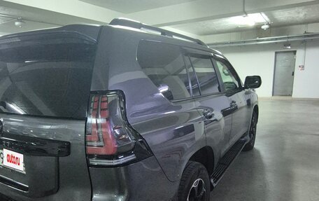 Toyota Land Cruiser Prado 150 рестайлинг 2, 2012 год, 2 800 000 рублей, 2 фотография