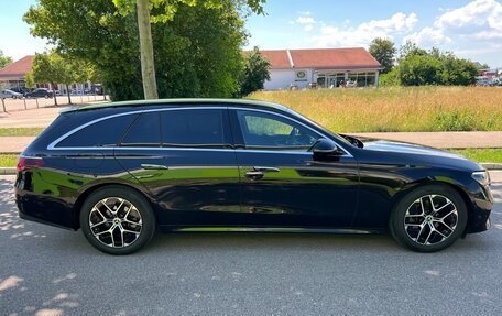 Mercedes-Benz E-Класс, 2025 год, 6 200 000 рублей, 4 фотография